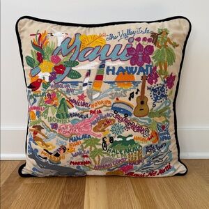 Catstudio Organic Cotton Pillow with Maui Map Embroidery and Black Pipping Edge